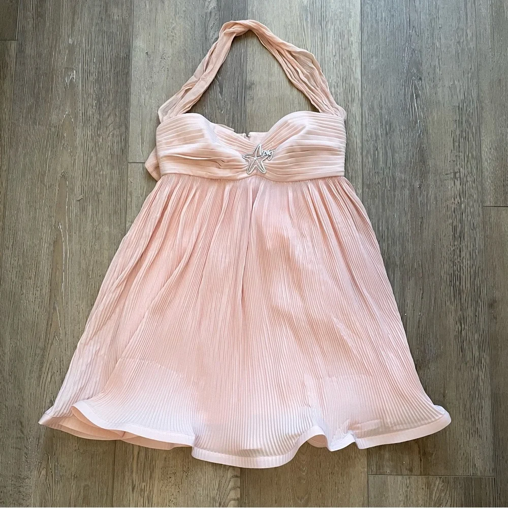 ✨SOLD✨ Nana Jacqueline Jamara Halter Mini Dress in Pink - Picture 9 of 13